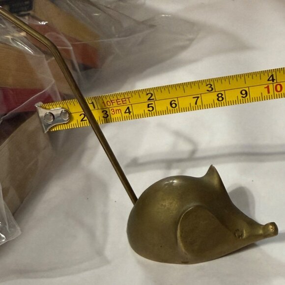 Vintage Miniature 4 Inch Brass Mouse Figurine Receipts Paperweight Collectible - Picture 5 of 5